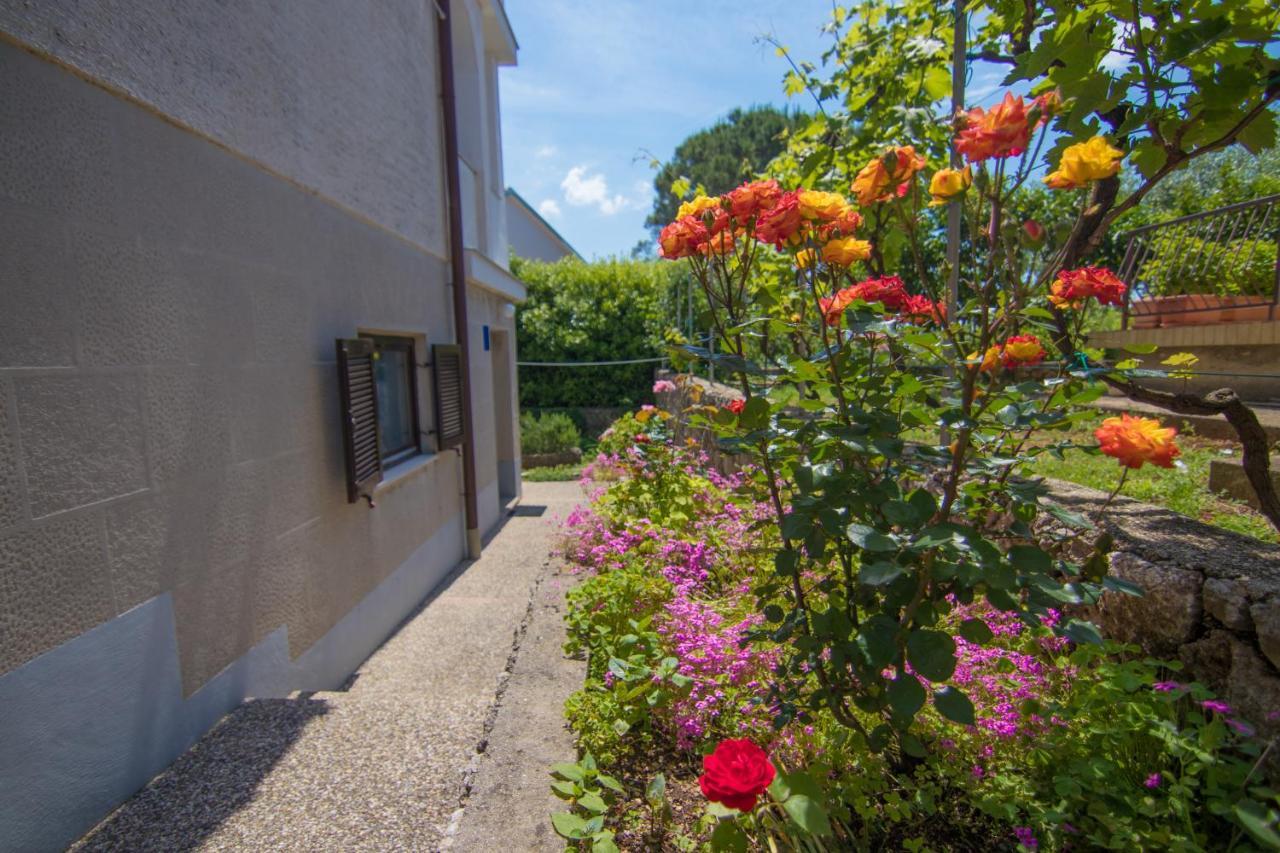 Apartman Mara Крк Экстерьер фото